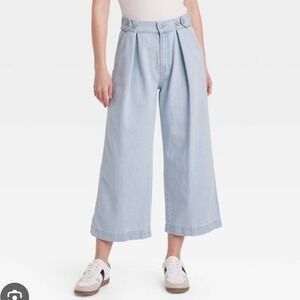 NWT Universal Thread Womens Light Wash Highrise Cropped Two-Way Trouser Jeans 10